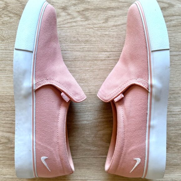 Nike Women's Court Royale AC SLP Retro Tennis Sneakers, Size 9, Coral Stardust - Picture 2 of 7